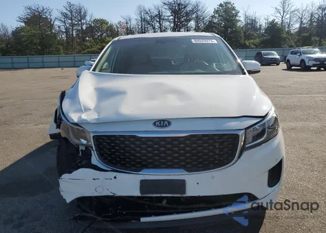 2017 Kia Sedona Lx z USA, uszkodzony, nr VIN KNDMB5C15H6292881